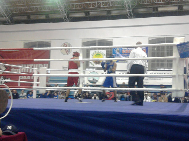 Maraton pugilistic in sala Sporturilor din Braila