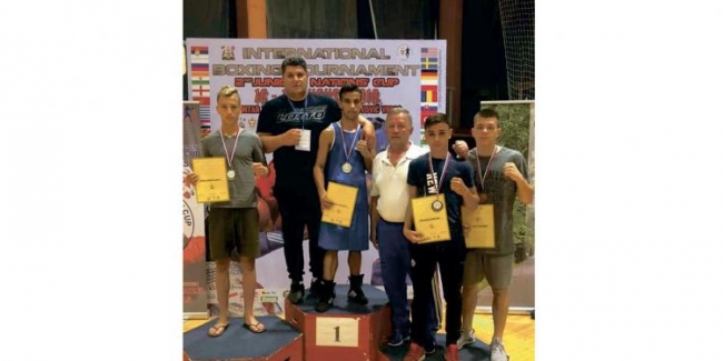 România a avut doi finalişti la Cupa Naţiunilor la box