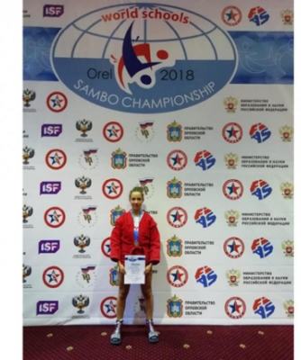 Teodora Naidin, vicecampioană mondială şcolară la Sambo