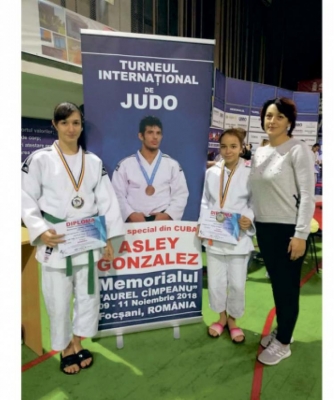 Maria Naidin şi Andreea Marinescu, pe podium la Memorialul “Aurel Câmpeanu”