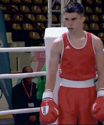 Pugiliştii brăileni Jitaru şi Piţa, campioni naţionali la seniori