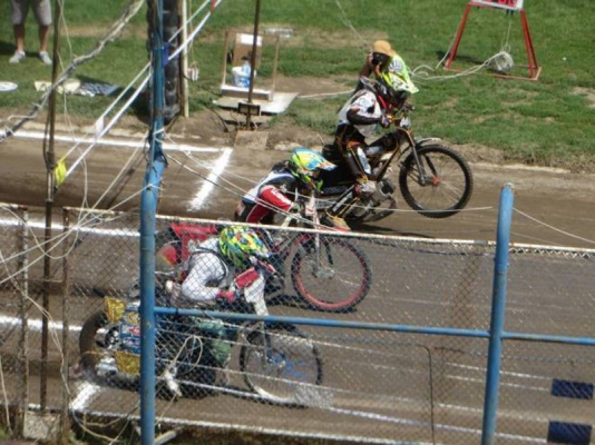 Adrian Gheorghe a câştigat şi etapa a 2-a a Campionatului Naţional de dirt track