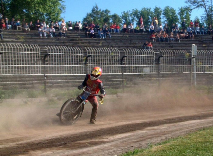 Brăila găzduiește în week end două etape din Campionatul Național de dirt-track