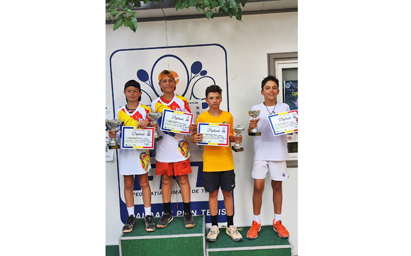 CSM Braila are un campion national la tenis de camp U12