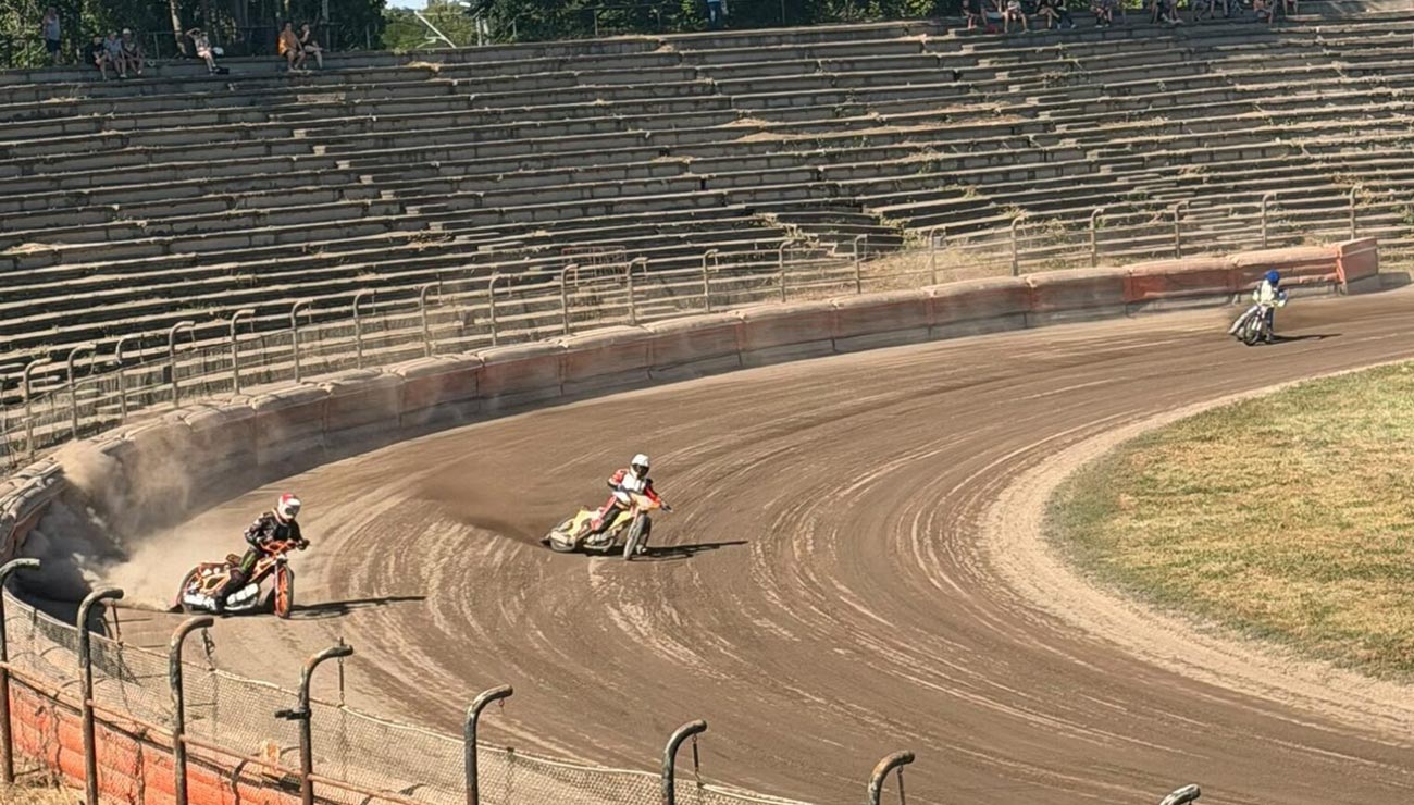 Adrian Gheorghe este campionul României la dirt track seniori